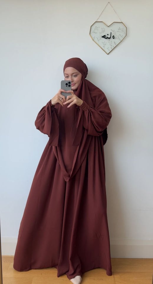 KOYU KİREMİT MİHRİMAH TAKIM