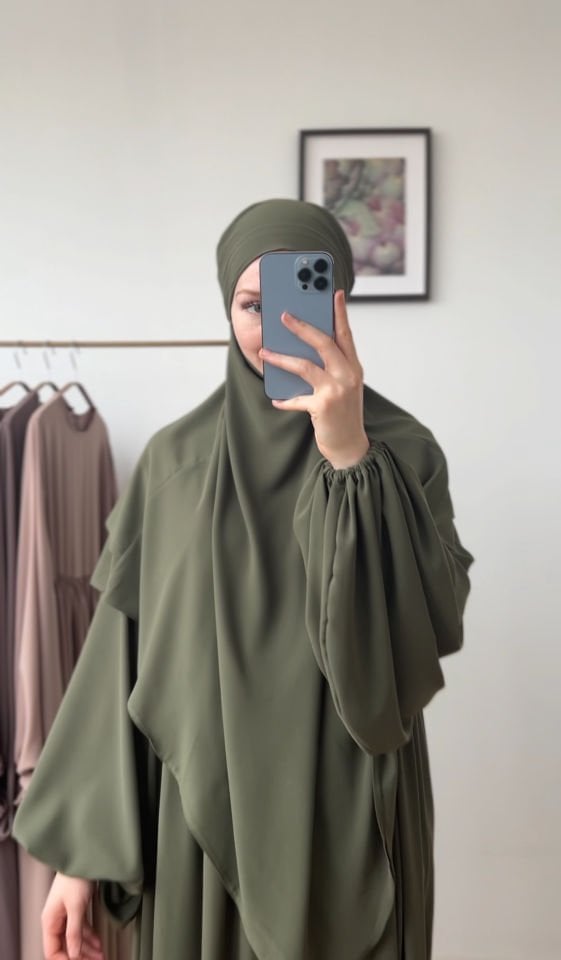 YAPRAK YEŞİLİ MAVERA