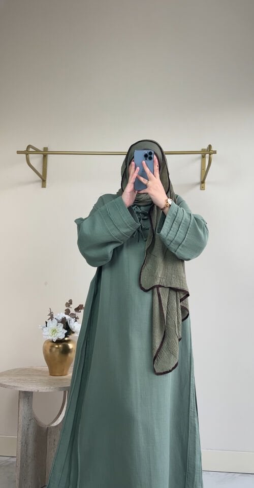 AVİN MÜSLİN ELBİSE ÇAĞLA YEŞİLİ