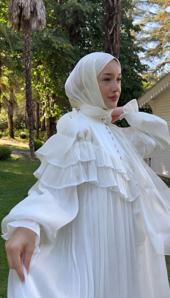 SAFİR ELBİSE BEYAZ ŞAL TAKIM